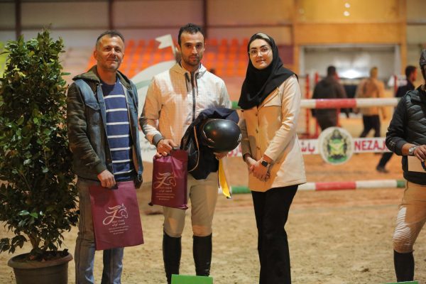 شرکت فرآوردانه فردوسی مشهد (فست‌کوک) اسپانسر سی‌و‌هشتمین رویداد پرش با اسب هیئت سوارکاری تهران