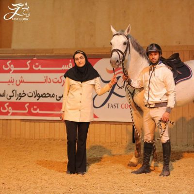 شرکت فرآوردانه فردوسی مشهد (فست‌کوک) اسپانسر سی‌و‌هشتمین رویداد پرش با اسب هیئت سوارکاری تهران