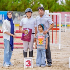 سومین دوره مسابقات پرش با اسب هیات سوارکاری خراسان رضوی در سال 1403 مورخ بیست و دوم تیرماه به میزبانی باشگاه سوارکاری سوران در مشهد - فست‌کوک